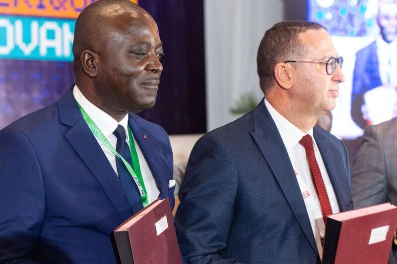  Signature de la convention: Digital African Confederation AFRI’TECH